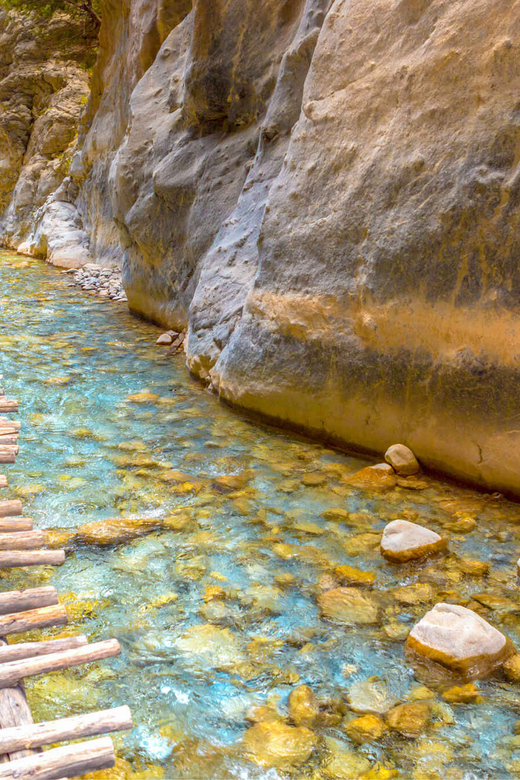 From Chania/Rethymno: Samaria Gorge Easy Way - Lunch, swimming, and free time by the water