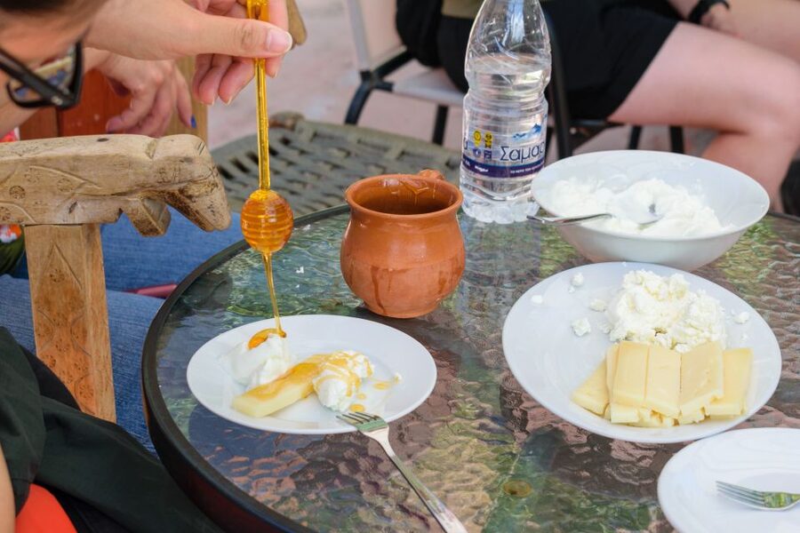 From Chania: The Ultimate Food Tour Of Chania Villages - Lunch at a village kafeneio in Fres