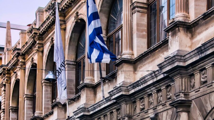 From Heraklion: Historical Center City Tour & Knossos Palace - The Archaeological Museum needs a separate decision