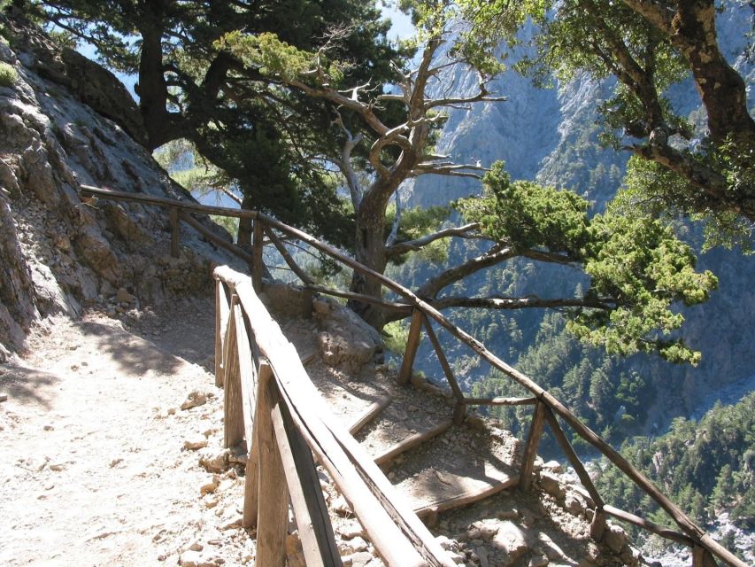 From Heraklion: Imbros Gorge and Libyan Sea Guided Day Trip - What the Imbros Gorge walk is really like