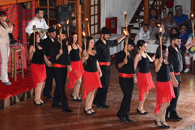 From Heraklion & Malia: Cretan Folklore Night with Buffet - Practical details that affect your decision
