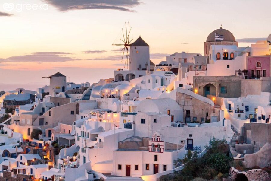 From Heraklion/Rethymno: Santorini Cruise with Pickup - What the guide and bus transfers add