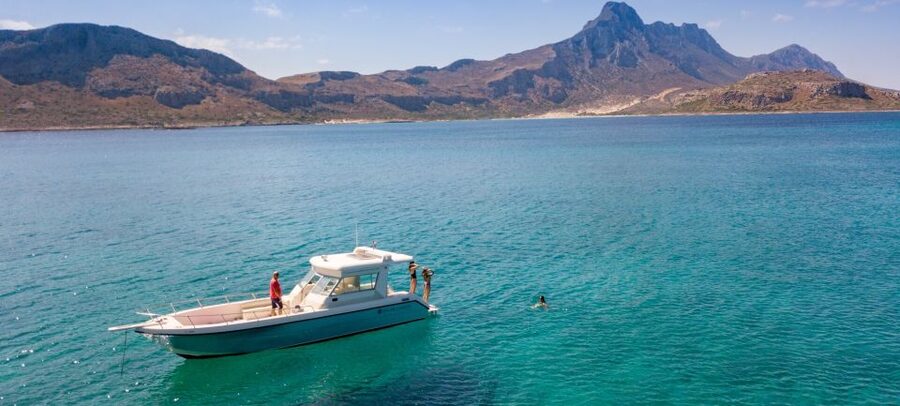 From Kissamos Port: Private Boat Cruise to Balos & Gramvousa - What the private price really means