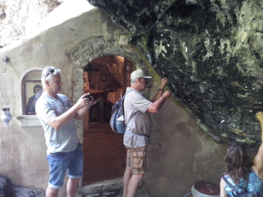 From Rethymno: Arkadi, Melidoni, and Margarites Tour - Arkadi Monastery and Crete’s difficult past