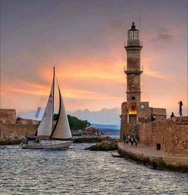 From Rethymno: Day trip to CHANIA CITY - KOURNAS LAKE - Who will enjoy this day trip