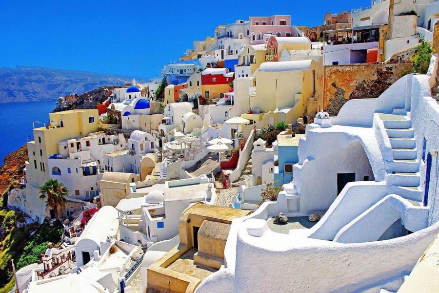 From Rethymno: Full-Day Trip to Santorini by Boat - The pace, the crowds, and the walking