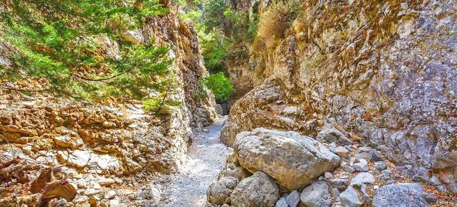 From Rethymno: Imbros Gorge & Libyan Guided Sea Tour - The 7:30 AM pickup from Rethymno