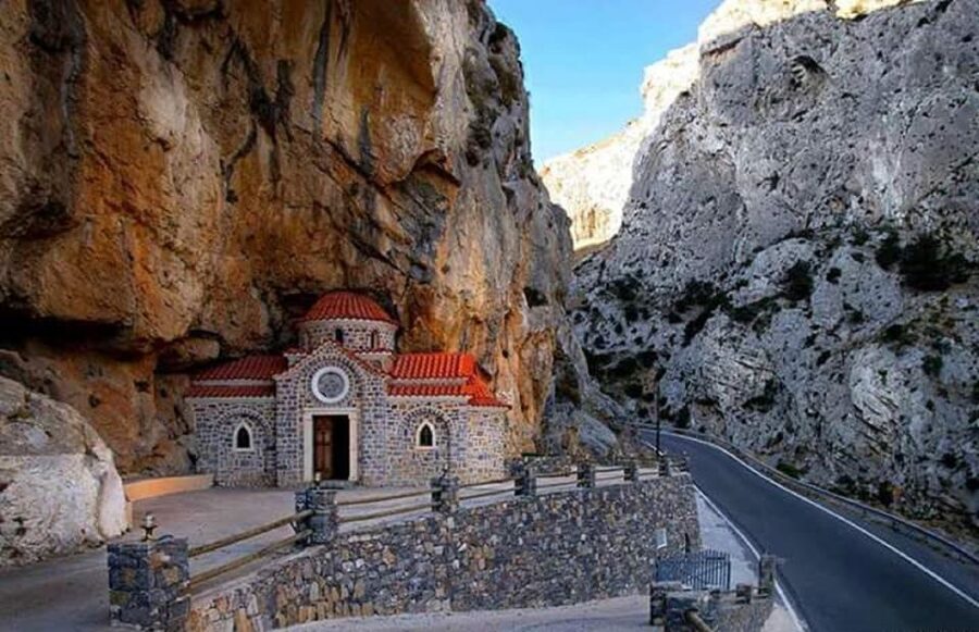 From Rethymno: Lake Kournas and Villages Full-Day Tour - Kallikrati, Plakias Bay, and the Libyan Sea