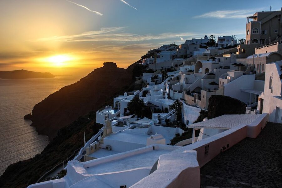 From Rethymno Port: Day Tour to Santorini - What this Santorini day trip really offers