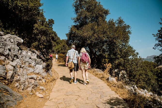 Full-Day/Half-Day Tour : Lasithi Plateau & Knossos Palace - The pottery workshop and an old village craft