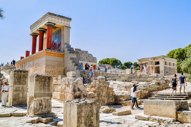 Full-Day Tour Knossos and Heraklion From Chania - Heraklion after the ruins