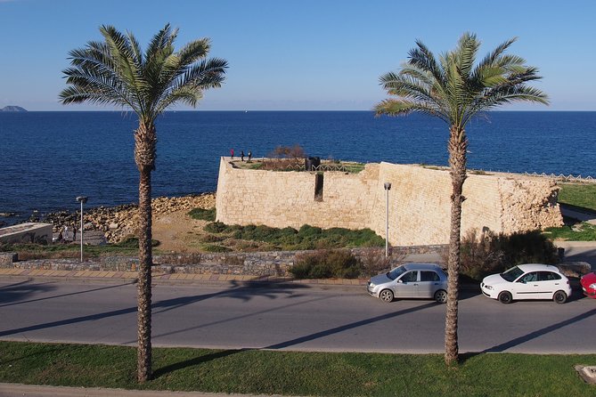 Half Day Private Tour to Knossos Palace (Skip the line) & Panoramic City Tour - Who should book this experience?
