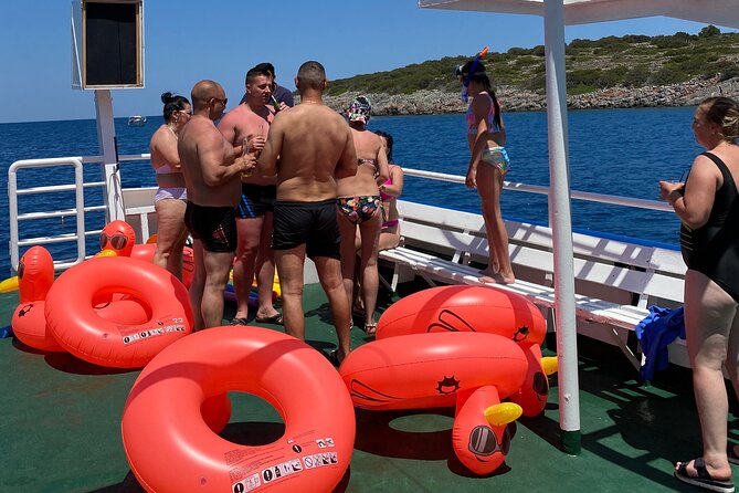 Have Fun Cruising Agios Nikolaos - Elounda Bay - Skistra Gulf brings a second hour in the water