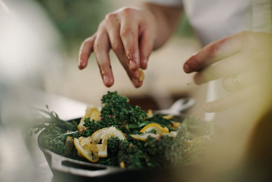 Heraklion: Cretan Cooking Lesson with Lunch in Arolithos - Dietary needs and access