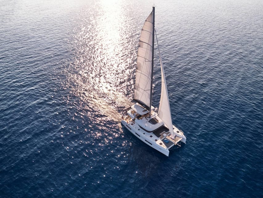 Heraklion: Dia Island Luxury Catamaran Cruise with Meal - Morning cruise or sunset sailing