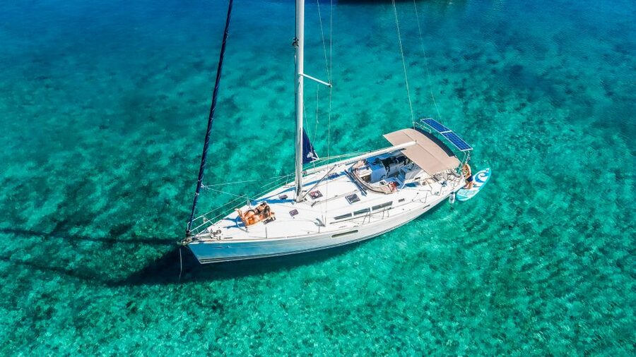 Heraklion: Dia Island Sailboat Cruise with Swimming and Meal - Sailing Out of Heraklion’s Old Venetian Harbour