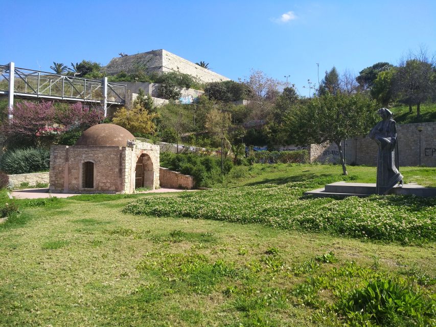 Heraklion: Ecobike Sightseeing Tour with Greek Meze - Squares, churches, and the heart of old Heraklion