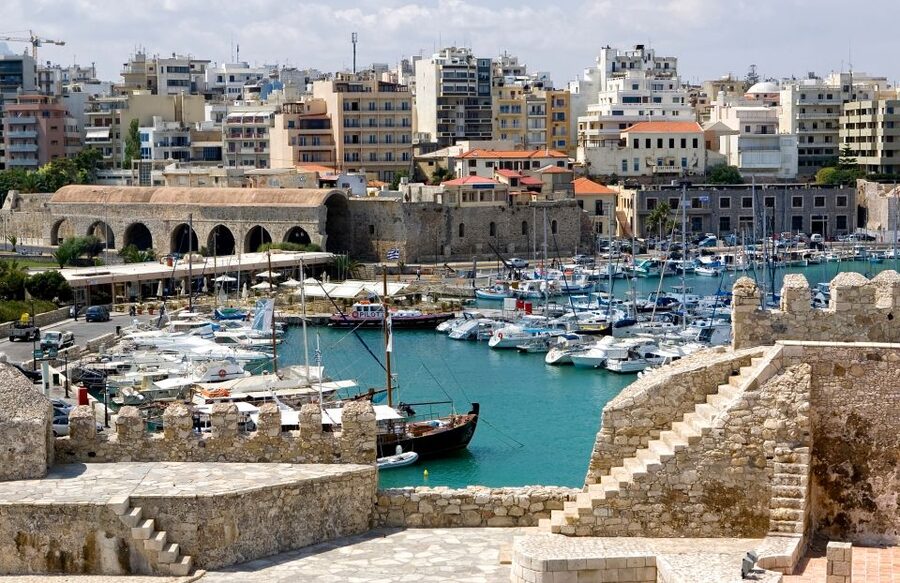 Heraklion: Food Tastings Walking Tour - Why this food walk works in Heraklion