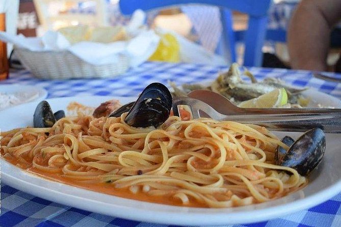 Heraklion for Foodies Tour: Private Culinary Experience - Honey, beekeeping, and Cretan herbs