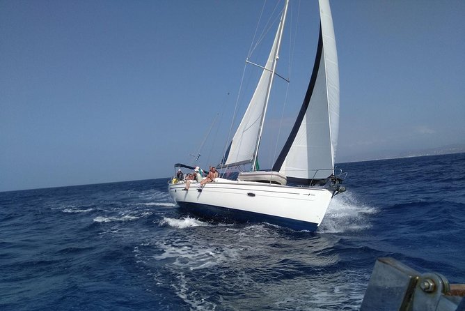 Heraklion | Half day Sailing cruise to Dia Island - Snacks and drinks during the cruise