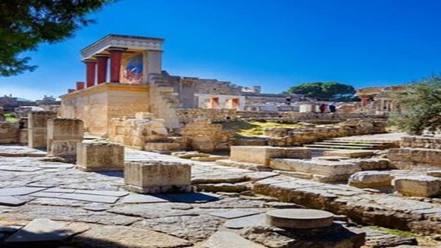 Heraklion: Knossos Palace Guided Tour Half Day - Why Knossos matters beyond the Minotaur