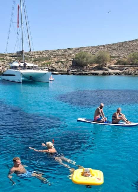 Heraklion: Luxury Catamaran Cruise to Dia Island with Lunch - A Mediterranean lunch made on board