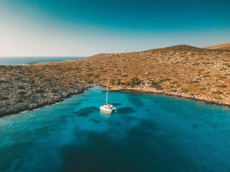 Heraklion: Luxury Catamaran Cruise to Dia Island with Lunch - A good fit for families, couples, and friends