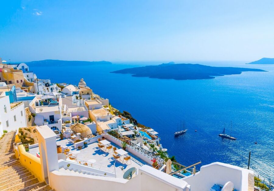 Heraklion: Santorini Day Trip with Boat Transfer & Oia Visit - Should you book it?