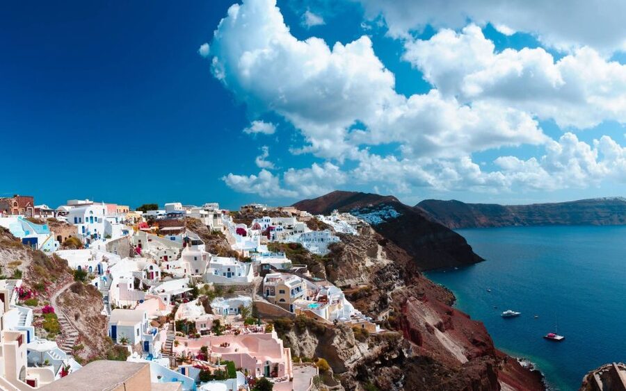 Heraklion: Santorini Day Trip with Boat Transfer & Oia Visit - The guide and bus portion