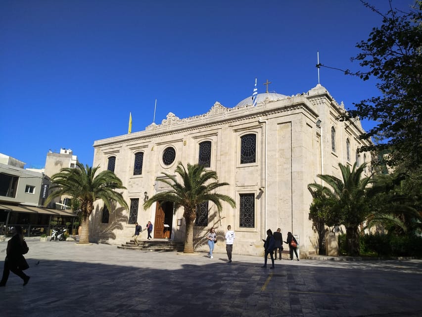 Heraklion: Sightseeing Tour with Greek Meze - Marina’s guiding style and the personal touch