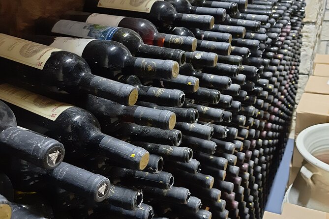 Heraklion wine tour & Cretan meze lunch - The guide and vehicle matter