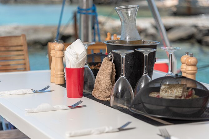 Hersonissos: Luxury Sunset Catamaran Cruise Sushi & Open Bar - How luxurious is the catamaran?
