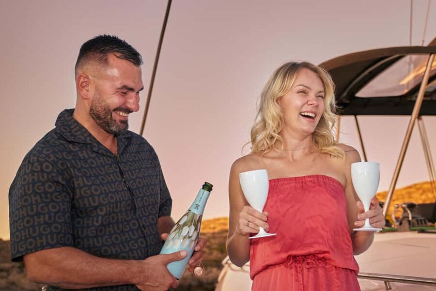 Hersonissos: Sunset Catamaran Cruise with Snacks and Drinks - Key things to know before booking