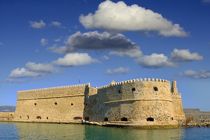 Hop-On Hop-Off Sightseeing Bus Tour in Heraklion - Who will get the most from this ticket?
