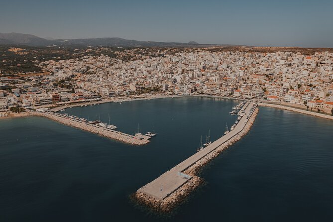 Ierapetra-Makrigialos: Vai Palm Beach, Moni Toplou & Sitia Tour - Sitia: coffee beside the harbor