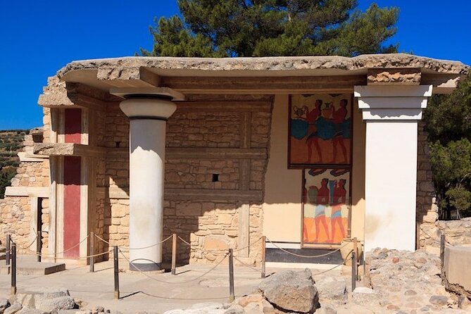 Knossos & Archaeological Museum Shared Guided Tour from Chania - Knossos: palace, myth, and archaeological puzzle
