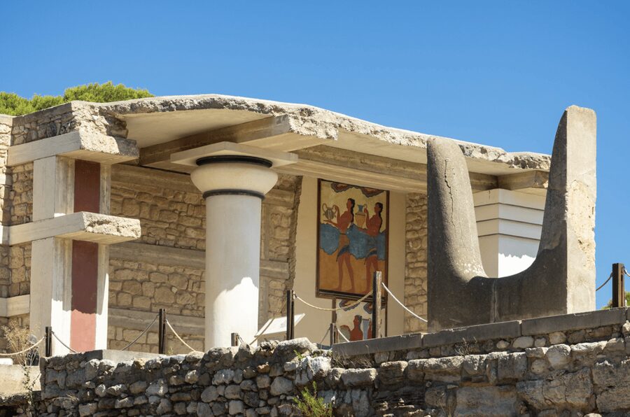 Knossos: Knossos Private Guided Tour - The Grand Staircase and the palace layout