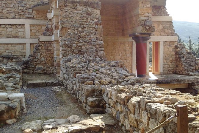 Knossos Palace Guided Walking Tour - Practical details that affect your day