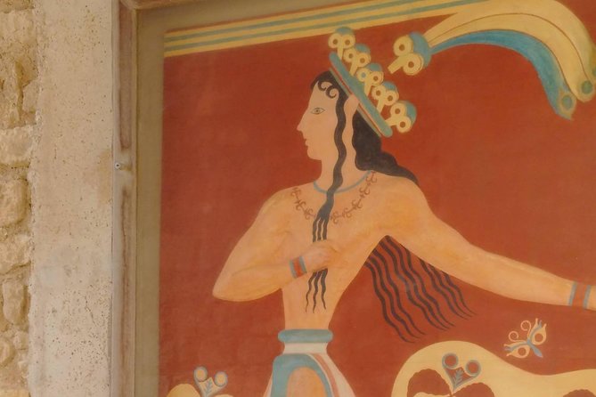 Knossos Palace Guided Walking Tour - Who will get the most from this tour?