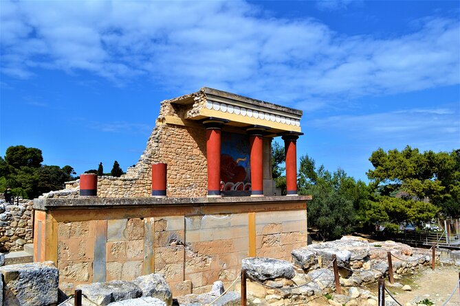 Knossos Palace, Museum & Rethymno city Private Tour from Chania - Knossos: seeing the Minoan center with context
