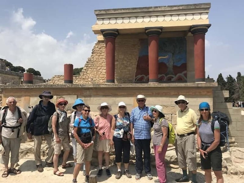 Knossos Palace ( Private tour Skip-The-Line ) - Why Knossos makes more sense with a guide
