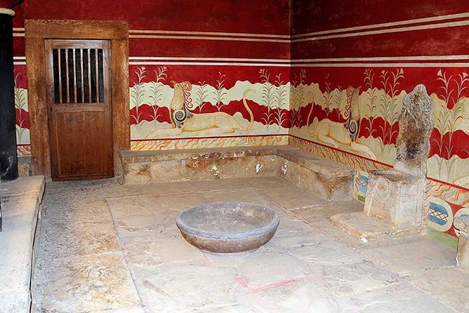 Knossos Palace Skip-the-Line Ticket (Shared Tour Group) - The guide makes or breaks the experience