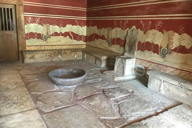 Knossos Palace Tour with Transfer & Skip-the-Line Entry Ticket - What the 90-minute palace visit covers