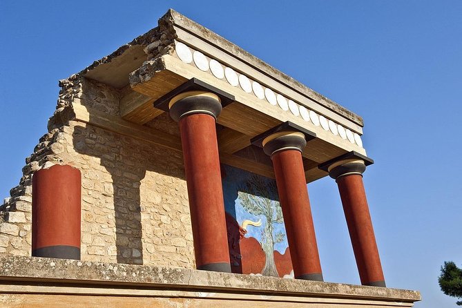 Knossos Private Full-Day Tour from Heraklion with Pick Up - Who will enjoy this six-hour Crete itinerary?