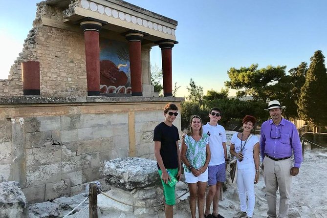 Knossos Private Guide - Unlock the Secrets of the Labyrinth - Entering the palace with a timed ticket