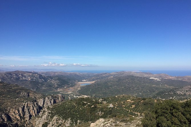 Knossos-Zeus Cave -Old Traditional Villages-Olive Oil Factory - Mochos, coffee, and old village streets