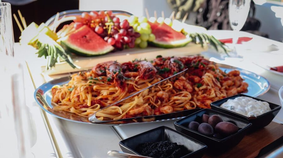 Kolimvari: Sailing Cruise with Meal & Water Activities - Lunch with shrimp linguine and Cretan starters