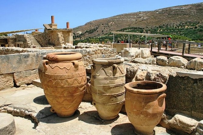 LASSITHI & KNOSSOS CRETE, full day professional guided coach tour - Kera Kardiotissa Monastery in 45 minutes