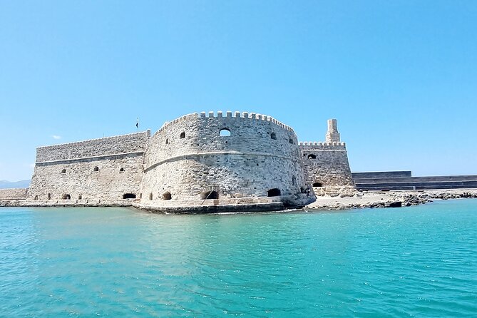 Luxury escape Sailing, shared from Hersonissos or Heraklion port - Sailing out from Crete toward Dia Island
