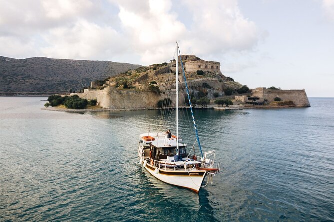 Mirabello Luxuries with Spinalonga & Agios Nikolaos from Elounda - Elounda and the road back to Agios Nikolaos